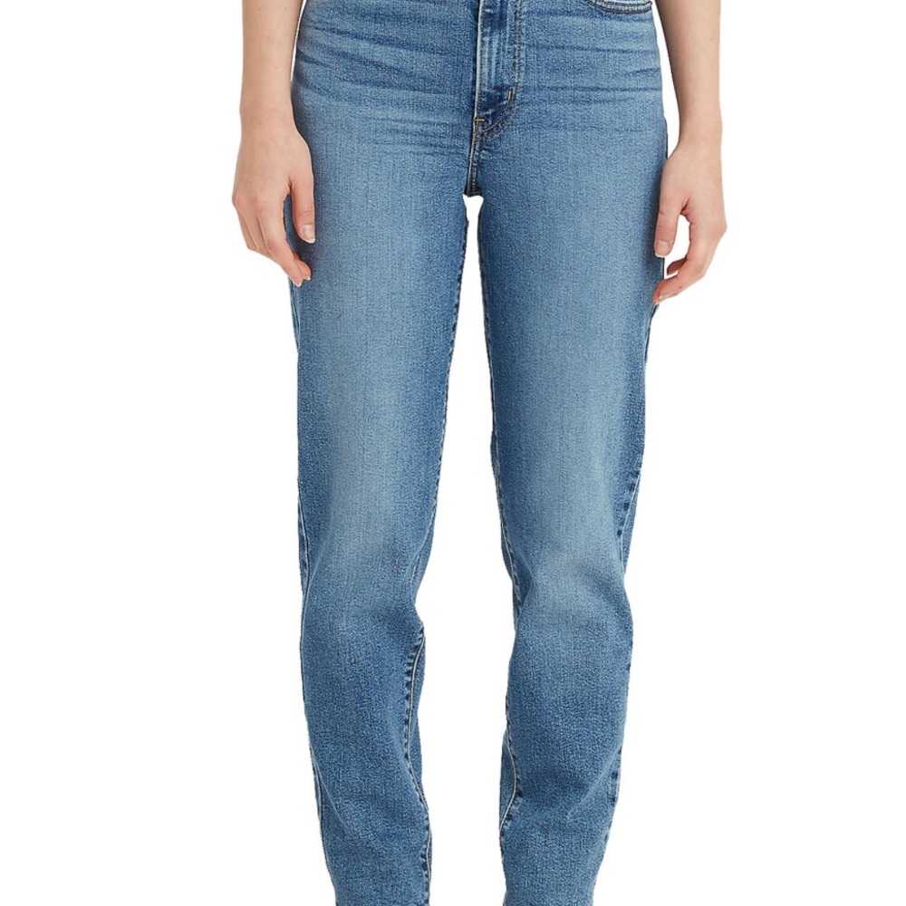 Levi's High Waisted Mom Jean